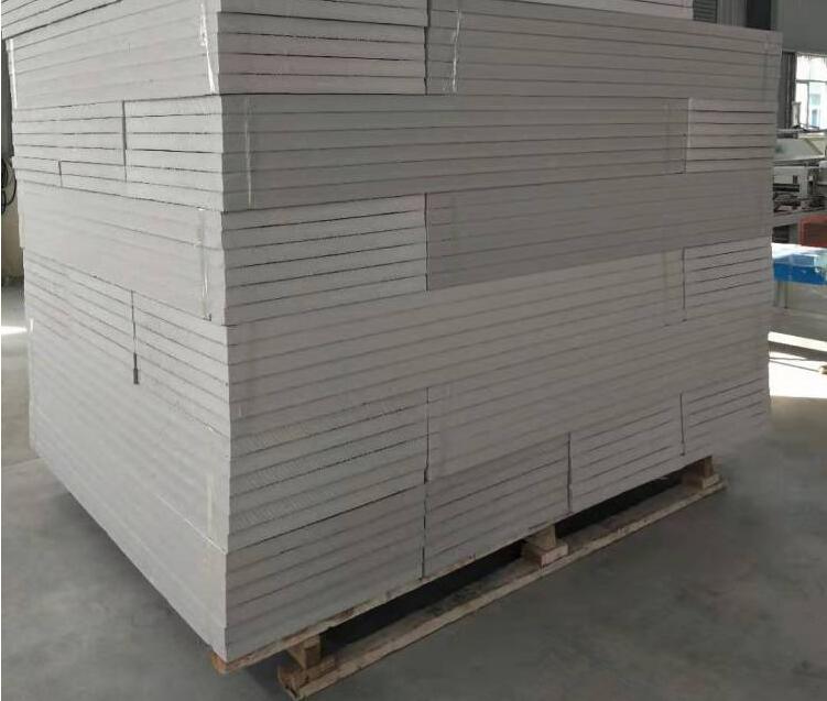 地暖專(zhuān)用擠塑板（白金板）