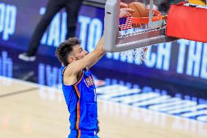 切特談入選最佳防守一陣：心懷感激 我們全隊都是防守精英