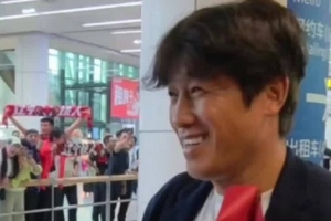 5月25日下午，斬獲隊史中超客場首勝的遼寧鐵人順利返程抵達沈陽