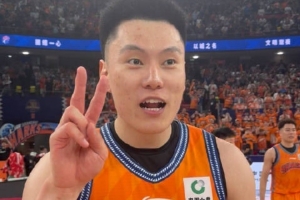 還要兩場！李弘權(quán)賽后興奮大喊：Two More（再贏兩場）！