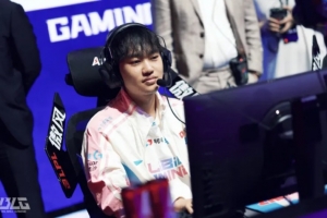 Knight時隔1878天再次不敵WE，生涯面對WE的21連勝慘遭終結！